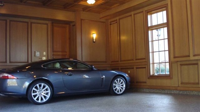 Awesome and Most Beautiful Garages for Super Cars (54 pics)