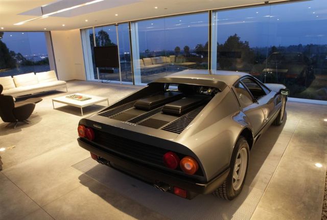 Awesome and Most Beautiful Garages for Super Cars (54 pics)