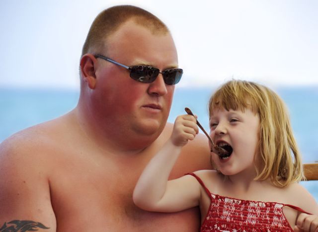 Fathers and Their Kids (50 pics)