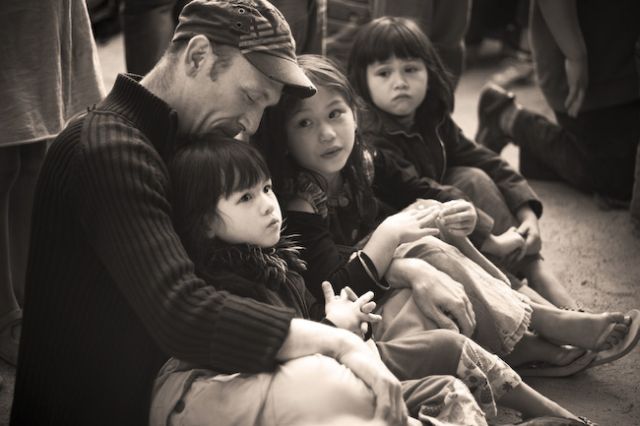 Fathers and Their Kids (50 pics)