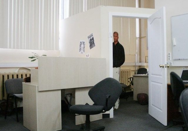 How to Entertain Yourself at Work (37 pics)