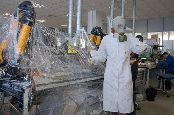 How to Entertain Yourself at Work (37 pics)