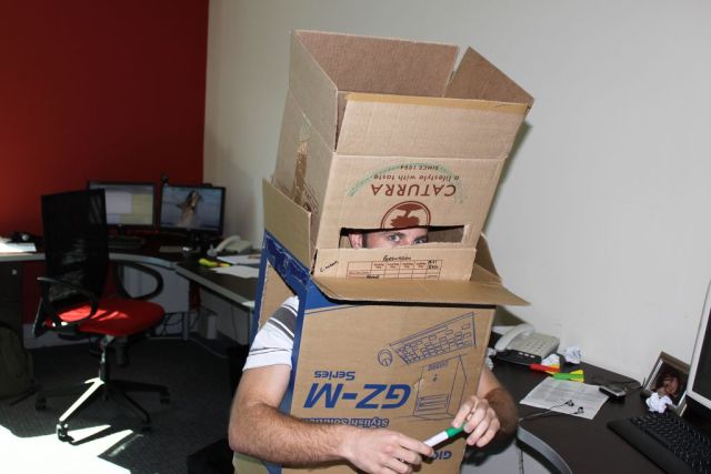 How to Entertain Yourself at Work (37 pics)