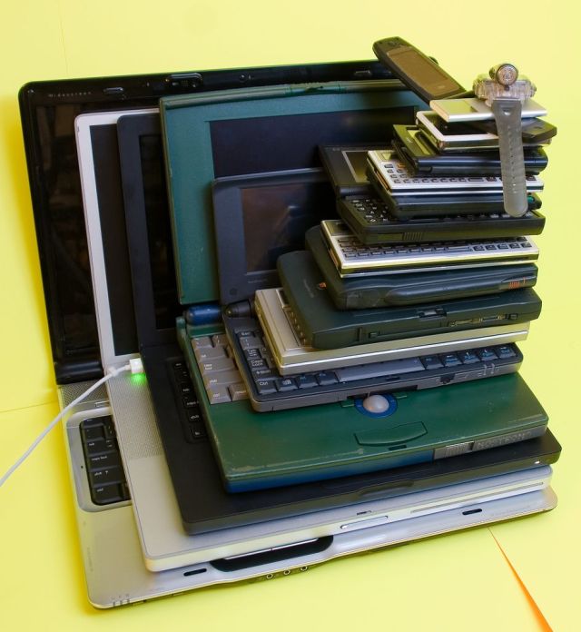 How to Entertain Yourself at Work (37 pics)