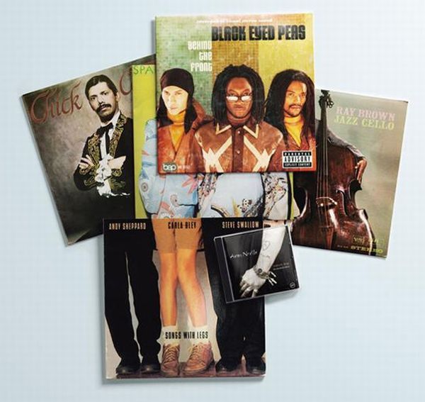 Don’t Hurry to Throw Retro Record Covers Away (8 pics)
