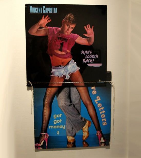 Don’t Hurry to Throw Retro Record Covers Away (8 pics)