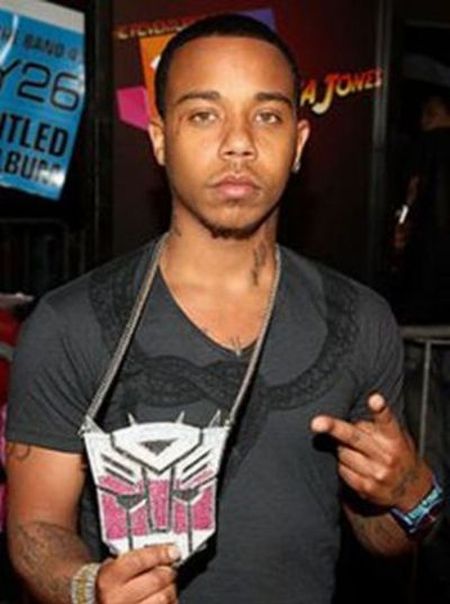 Most Ridiculous Chains of Rappers (22 pics)