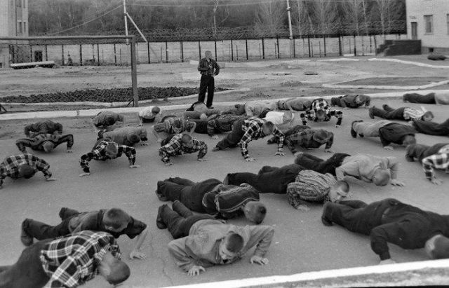 Russian Juvenile Prison Inmates (19 pics)