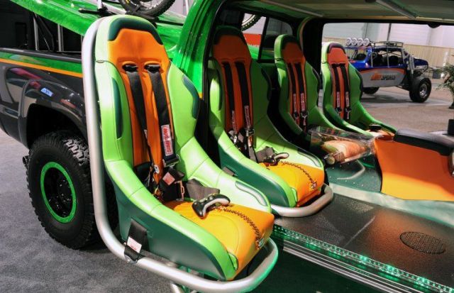 Gamers’ Dream Car (14 pics)