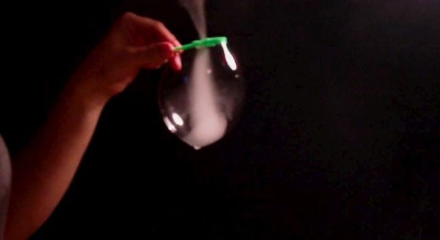 Tornado Inside Soap Bubble (4 pics + 1 video)