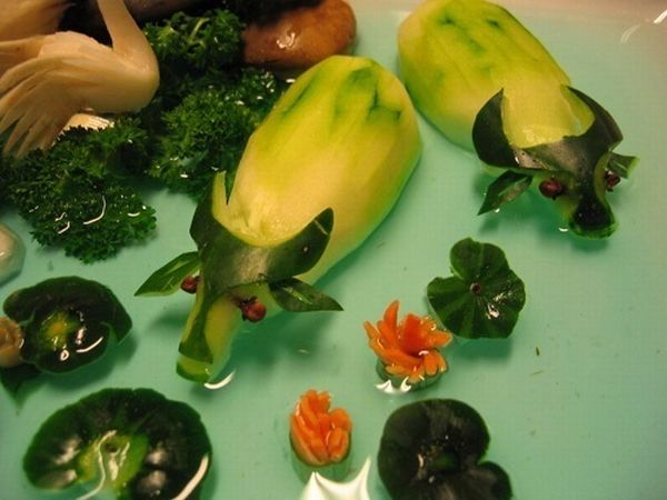 Fruit and Vegetable Art (38 pics)