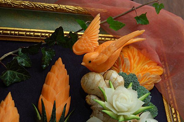 Fruit and Vegetable Art (38 pics)