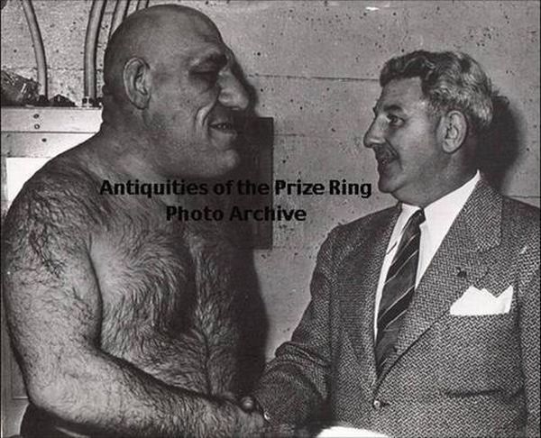 Maurice Tillet Became a Model for Shrek Character (14 pics)
