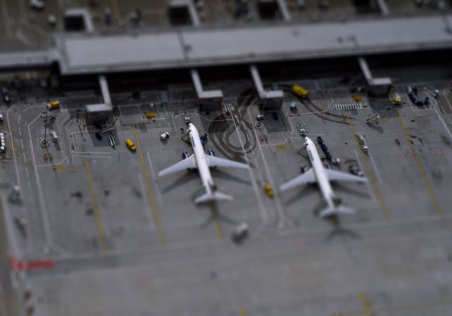 Stunning Tilt-Shift Photography (67 pics)