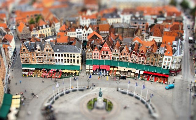 Stunning Tilt-Shift Photography (67 pics)