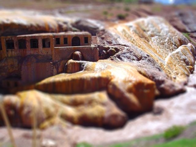 Stunning Tilt-Shift Photography (67 pics)