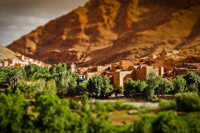 Stunning Tilt-Shift Photography (67 pics)
