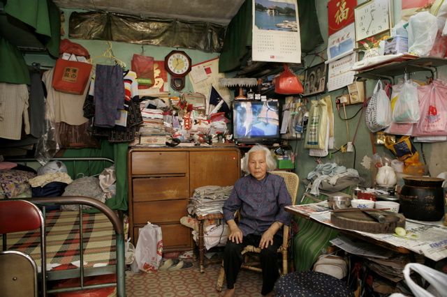 Living on 100 sq feet For Years (100 pics)
