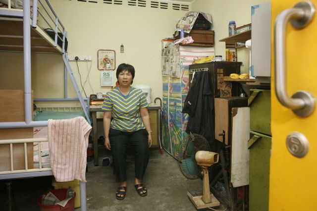 Living on 100 sq feet For Years (100 pics)