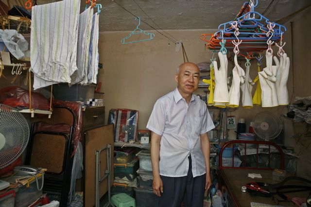 Living on 100 sq feet For Years (100 pics)