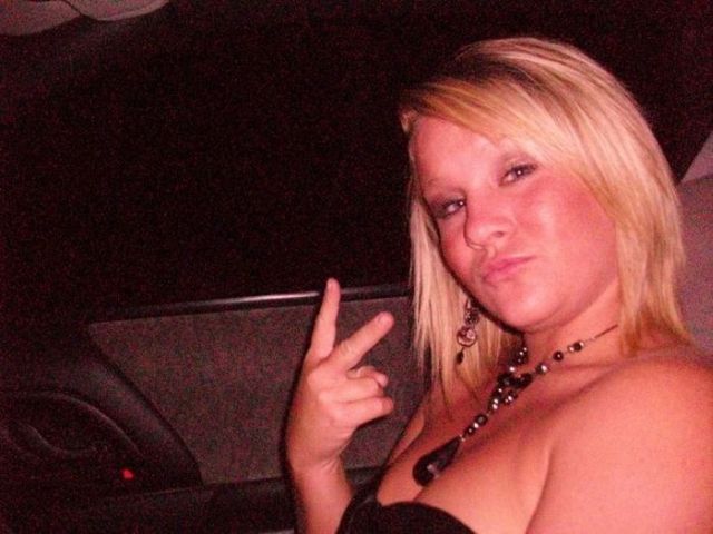 Duckfaces! Why Do People Do That? (100 pics)