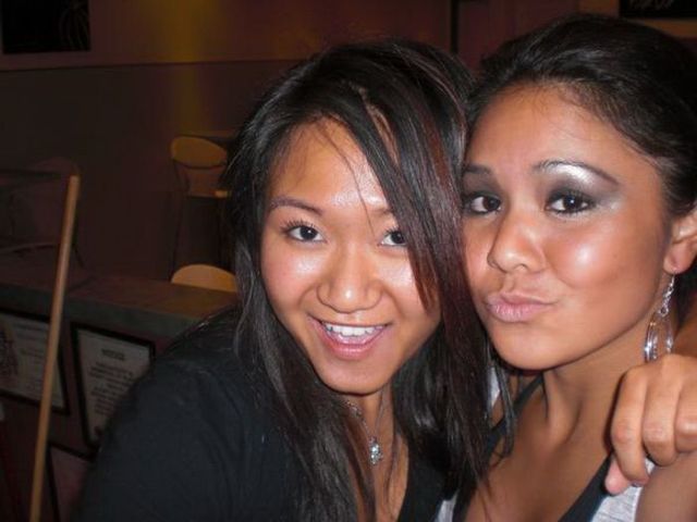 Duckfaces! Why Do People Do That? (100 pics)
