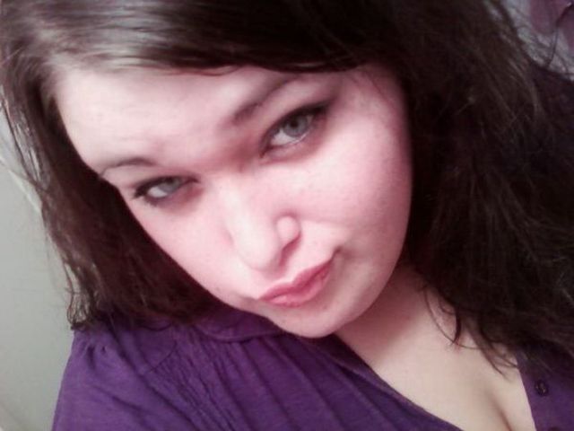 Duckfaces! Why Do People Do That? (100 pics)