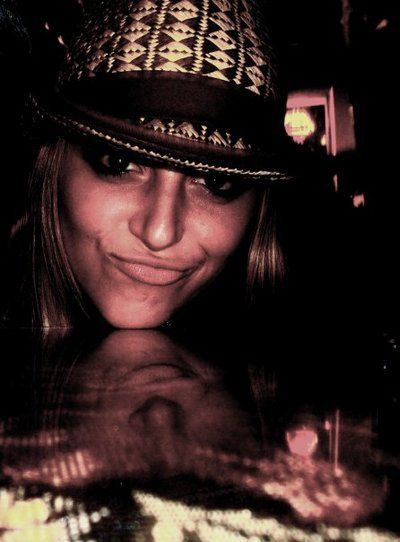 Duckfaces! Why Do People Do That? (100 pics)