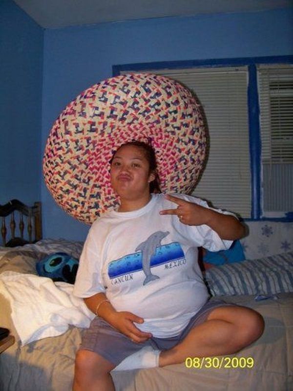 Duckfaces! Why Do People Do That? (100 pics)