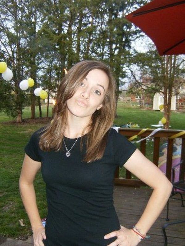 Duckfaces! Why Do People Do That? (100 pics)