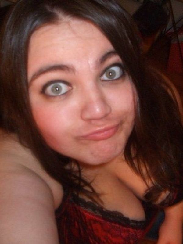 Duckfaces! Why Do People Do That? (100 pics)