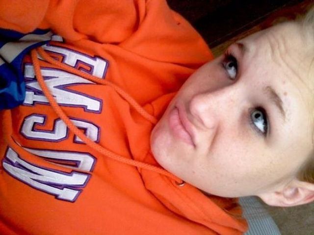 Duckfaces! Why Do People Do That? (100 pics)