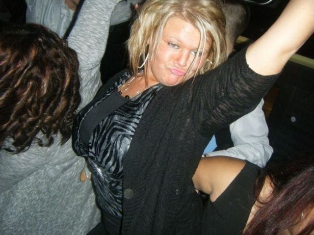 Duckfaces! Why Do People Do That? (100 pics)