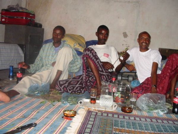 The Other Side of Somali Pirates’ life (16 pics)