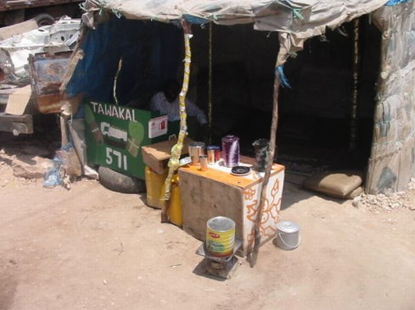 The Other Side of Somali Pirates’ life (16 pics)