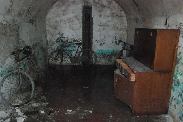 Underground City in Case of Nuclear Attack in China (23 pics)