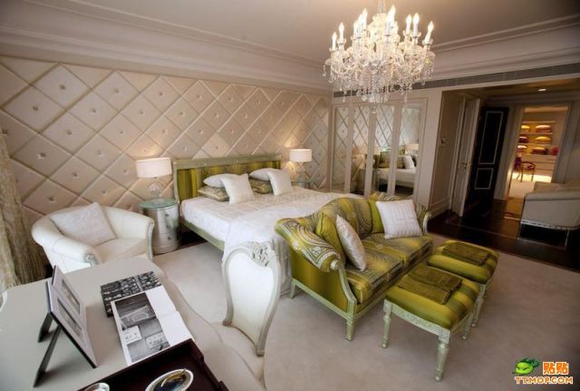 One of the Most Expensive Apartments in China (9 pics)