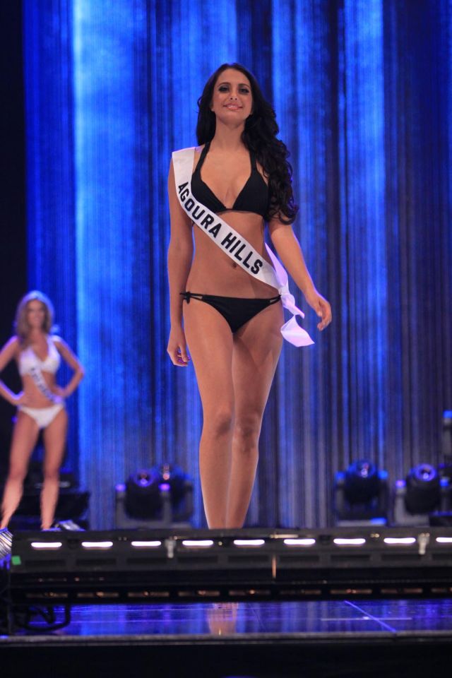 Miss California Bikini Contest (9 pics)