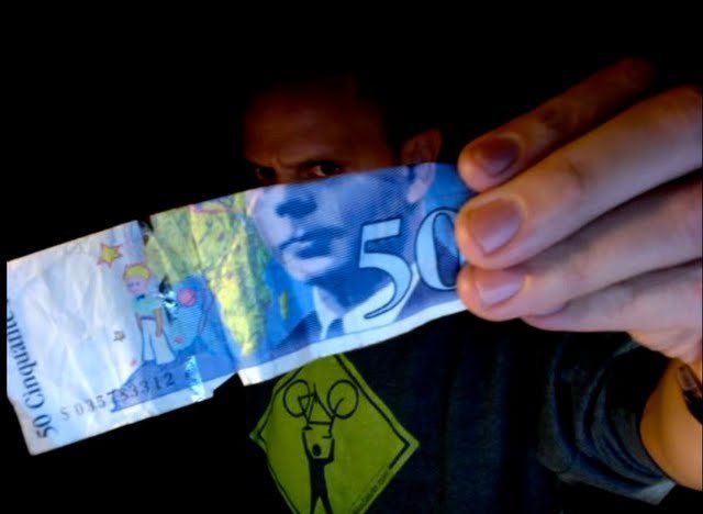 Creativity with Money! (26 pics)