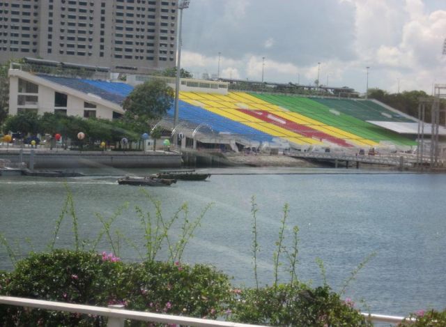 The Floating Stadium of Singapore (10 pics)