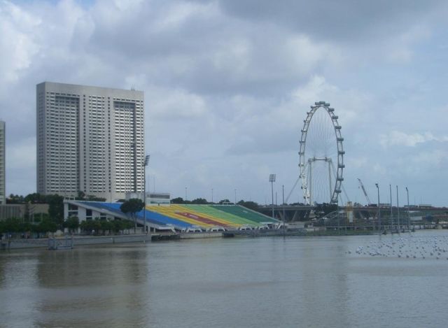 The Floating Stadium of Singapore (10 pics)