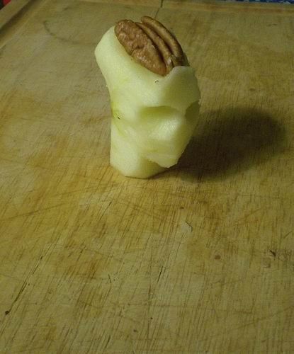 Fun with Fruits, Vegetables, Eggs and Other... (138 pics)
