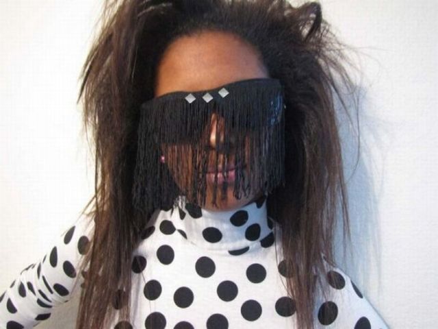 The Future of Sunglasses? (4 pics)