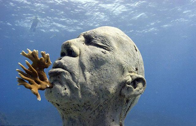 Future World's Largest Underwater Sculpture Museum (14 pics)