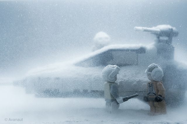 Star Wars Characters on Hoth (10 pics)