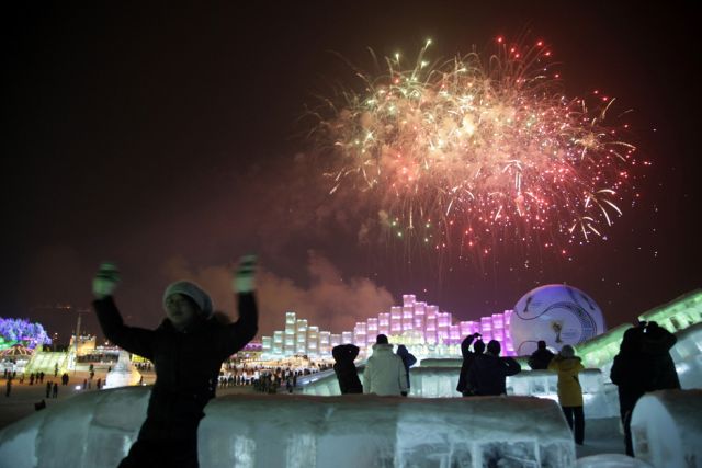 Amazing Ice and Snow Sculpture Festival (49 pics)