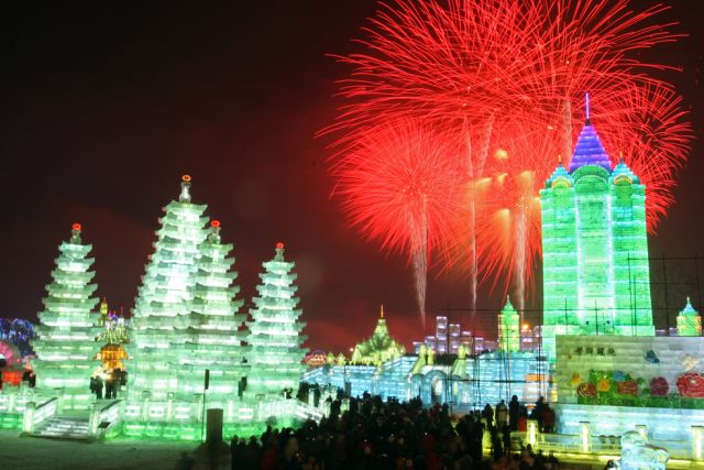 Amazing Ice and Snow Sculpture Festival (49 pics)