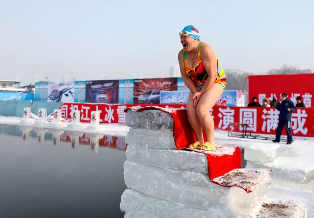 Amazing Ice and Snow Sculpture Festival (49 pics)