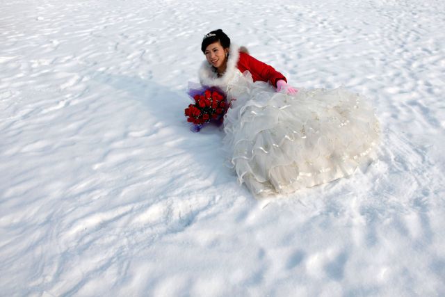 Amazing Ice and Snow Sculpture Festival (49 pics)