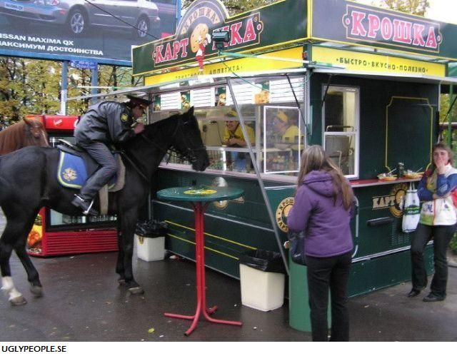 Cops’ Fails (70 pics)